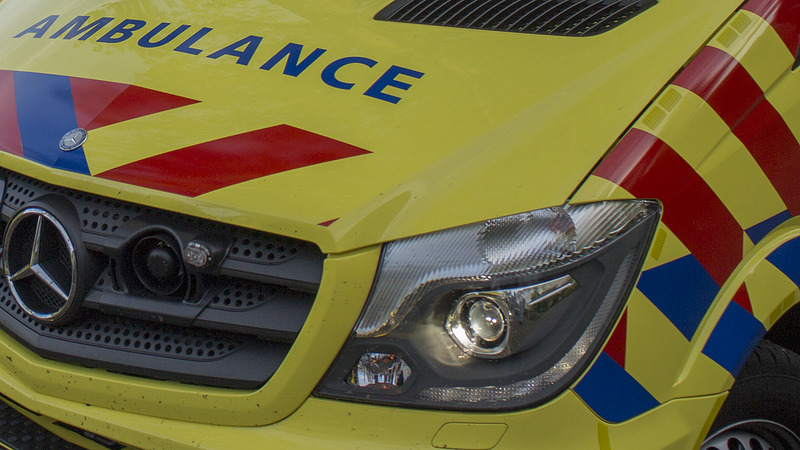Wandelende vrouw na aanrijding in Zuidoostbeemster in ziekenhuis overleden