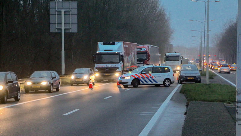 Kop-staart botsing op Nollenweg Alkmaar (N508)