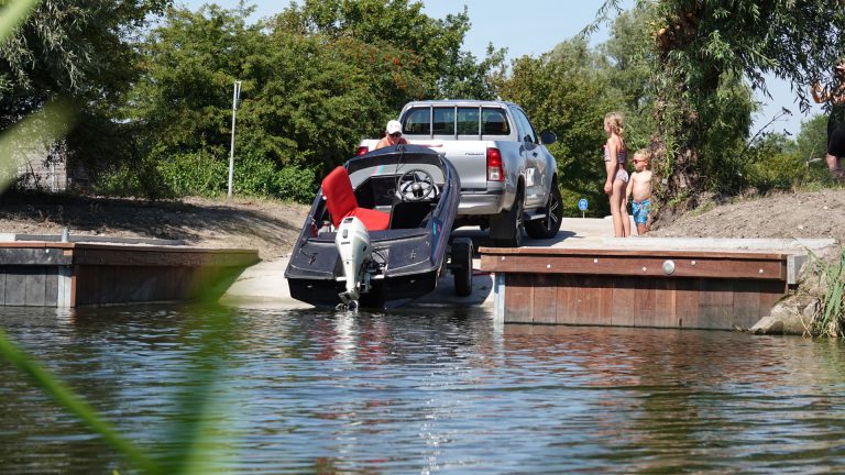 Trailerhelling Havinghastraat aangepast aan wensen bootbezitters
