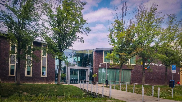 Kort geding Parlan zorgt voor opschorting jeugdzorgcontract