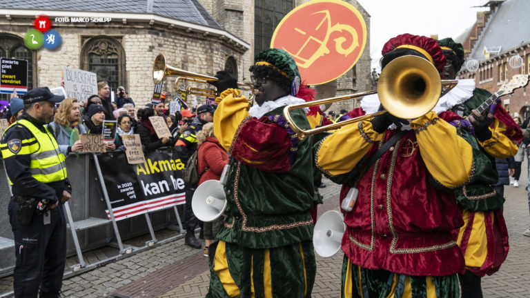 Anti-Zwartepietenprotest bij Alkmaarse intocht goed verlopen