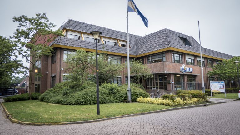 Opnieuw meldt persoon zich bij Waardse politie om celstraf voor Kerst uit te zitten