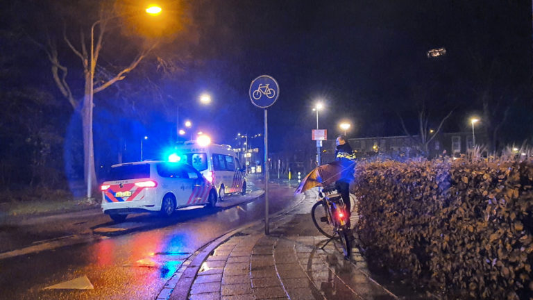 Fietser gewond na aanrijding op verkeersplein Bergerhout