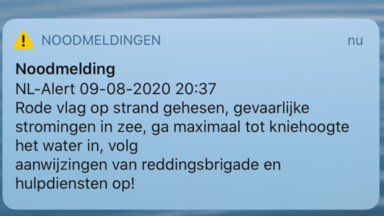 NL-Alert vanwege gevaarlijke ebstroom: reddingsbrigades halen mensen uit water