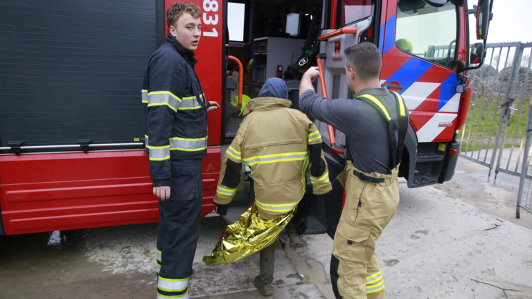 11-jarige jongen door brandweer uit drijfzand bevrijd