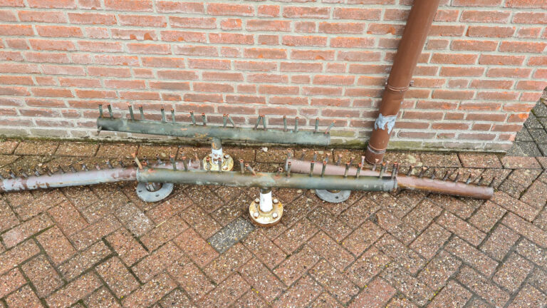 Waardse politie zoekt eigenaar van op De Zandhorst in beslag genomen objecten