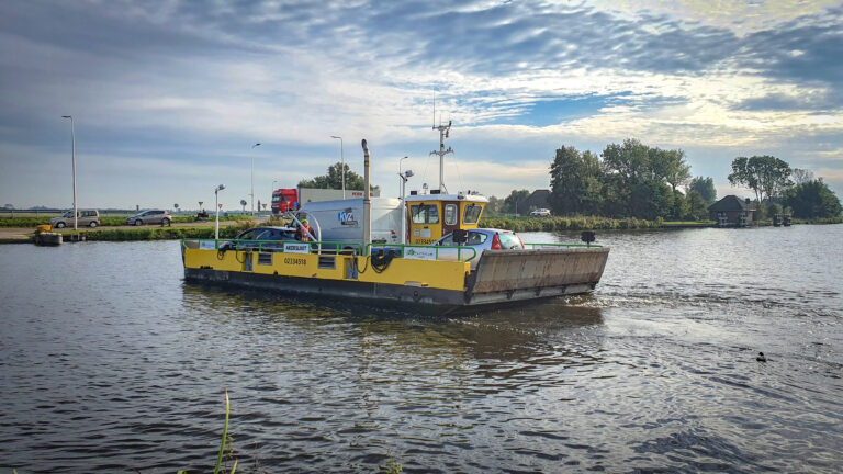 Veerpont Akersloot tijdelijk uit de vaart in verband met groot onderhoud