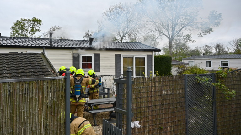 Chalet op Schoorlse camping brandt uit
