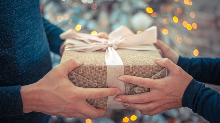 Wat moet er wel of niet in een Noord-Hollands kerstpakket? [Advertorial]