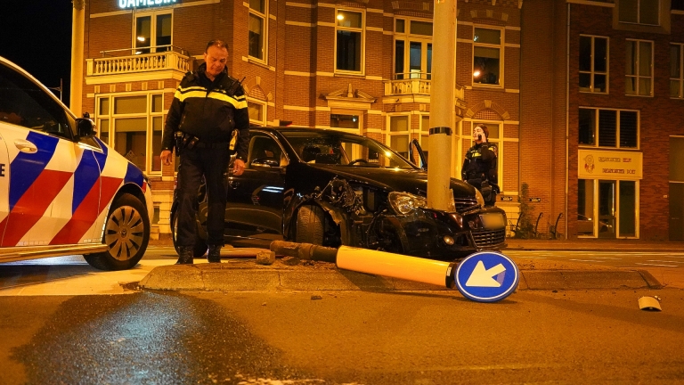 Botsende automobilist aangehouden voor rijden onder invloed van drugs