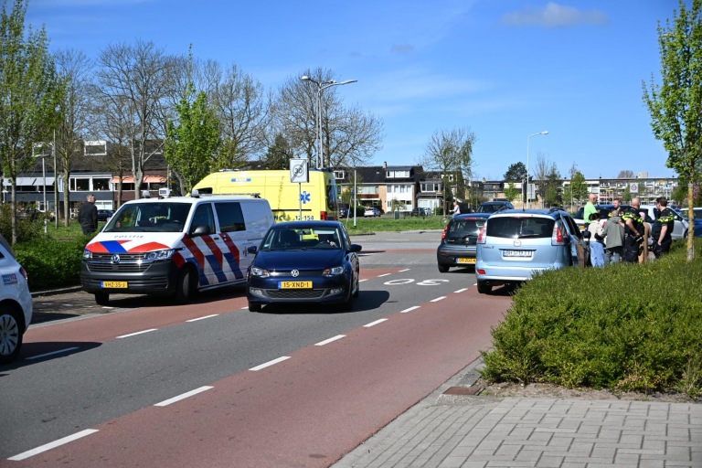 Driedubbele pech in Castricum: autopech, sleeppech en fietsster ten val