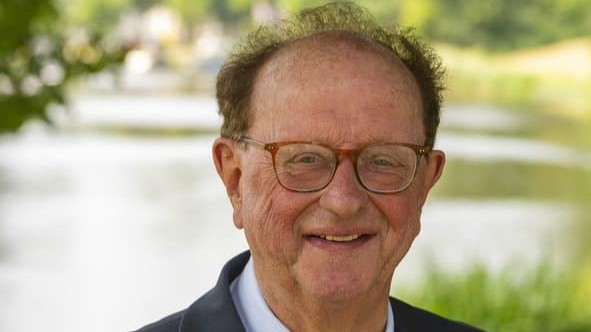 Wethouder Arie Epskamp blijft voorlopig ziek thuis: ‘Herstel duurt maanden’
