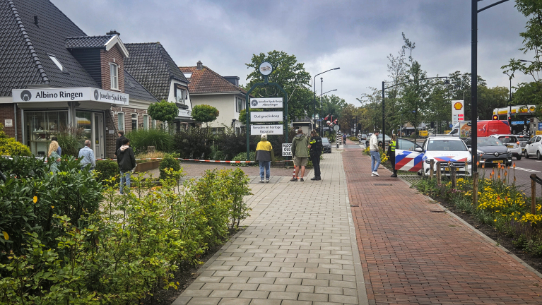 Overval op juwelier Knijn in Heerhugowaard: daders er met lege handen vandoor
