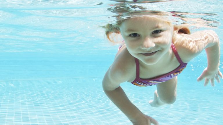 Nieuwe pakket zwemlessen in Alkmaar valt in de smaak