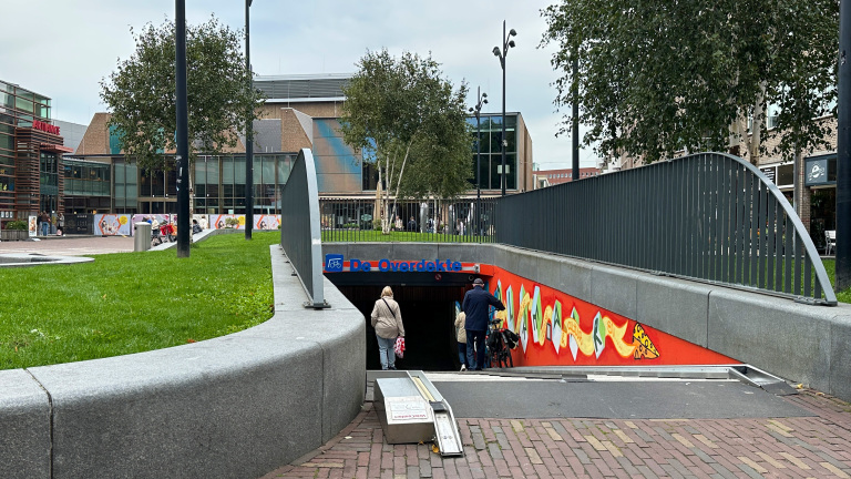 Zaffier stapt op ene plek op, maar elders weer in: beheer fietsenstalling onder Canadaplein onduidelijk