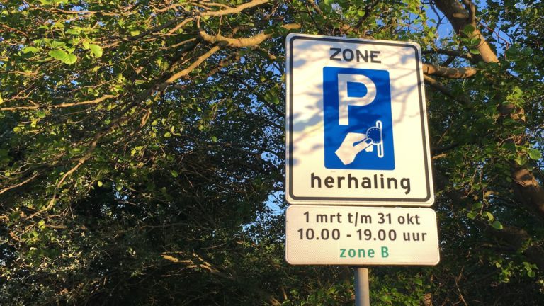 Scanauto nieuwste wapen tegen parkeerovertreders in Bergen