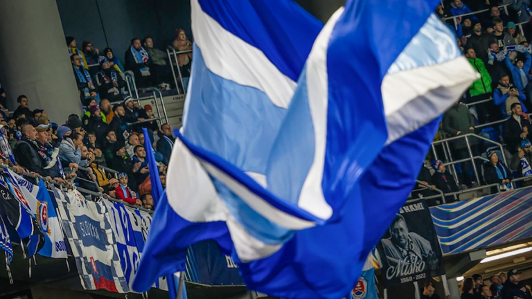 Stadsstrand De Kade wordt donderdag fanzone voor Slovan Bratislava-supporters