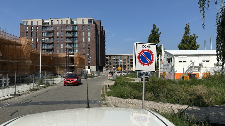 Sociale huurders en bezoekers Linnenhof hoeven van raad niets meer te verwachten: “Ik ben bang dat het hier ophoudt”