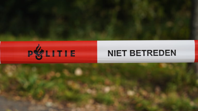 Nachtelijke explosie aan Bannewaard, woning mogelijk ook onder vuur genomen