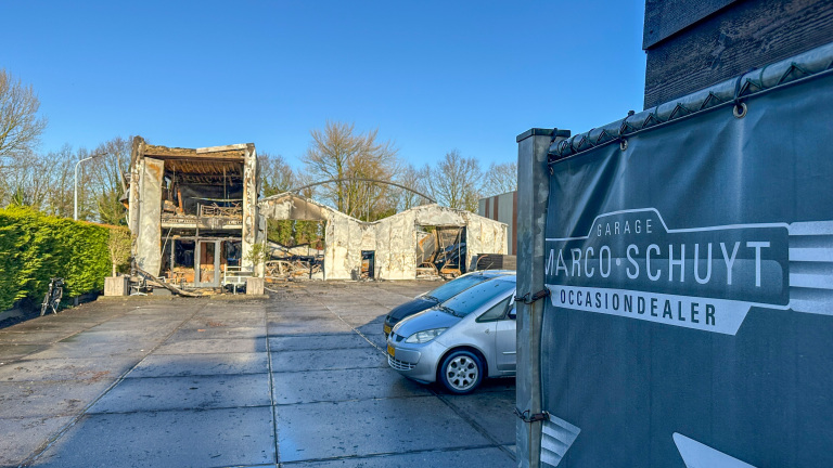 Afwikkeling en gevolgen asbest na nieuwjaarsbrand Noord-Scharwoude blijven gemoederen bezighouden