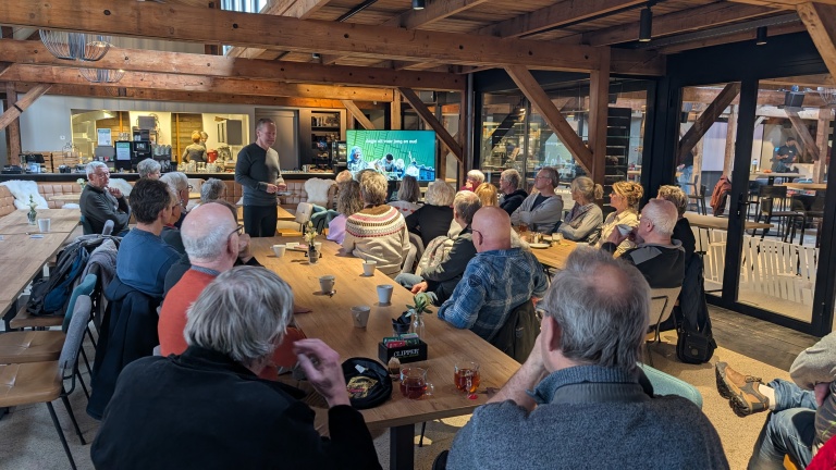 Museum BroekerVeiling tevreden over vrijwilligersdag: “We zijn er heel blij mee”