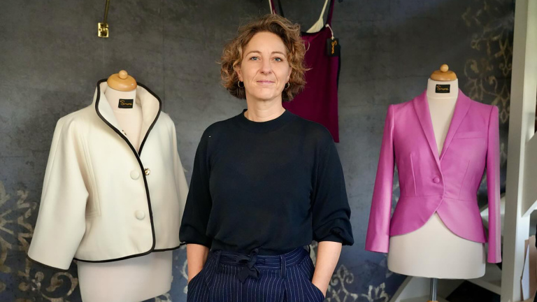 Schoorlse meesterkleermaker Simone Wagenaar organiseert allereerste modeshow 🗓