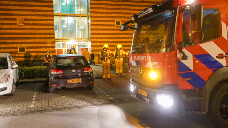Bewoner naar ziekenhuis na brand in appartement Heerhugowaard
