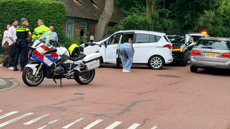 Vrouw verliest controle over auto door onwelwording in Groet