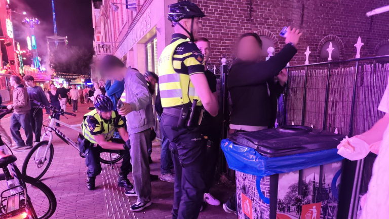 Alkmaarse burgemeester tevreden over aanpak na geweldsdreiging kermis: ‘Concrete signalen’