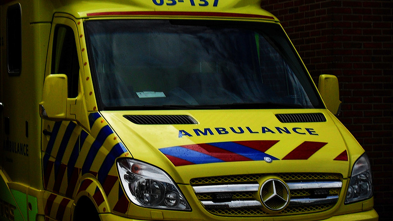 Ambulancepersoneel donderdagmiddag alleen bij spoed in actie